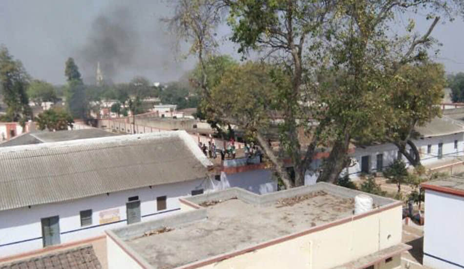 prisoners uproar in farrukhabad jail 