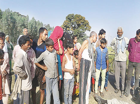 Death of retired employee, wife and daughter-in-law nominated