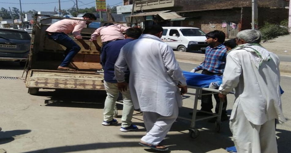 three ladiies burnt a lady with her daughter in law