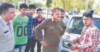 Accident, Barati, car, overturned, father's friend, friend, death, fatehabad