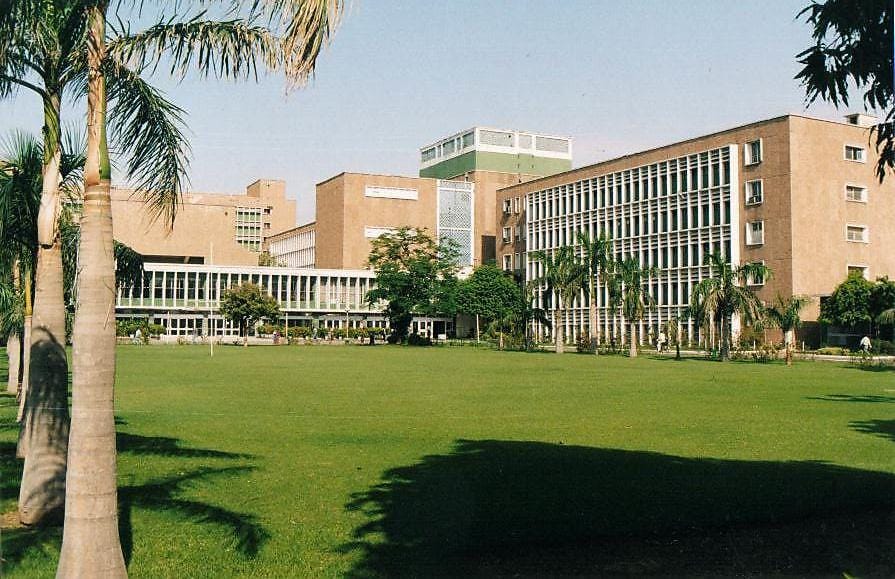 aiims suspends 7 students for ragging juniors