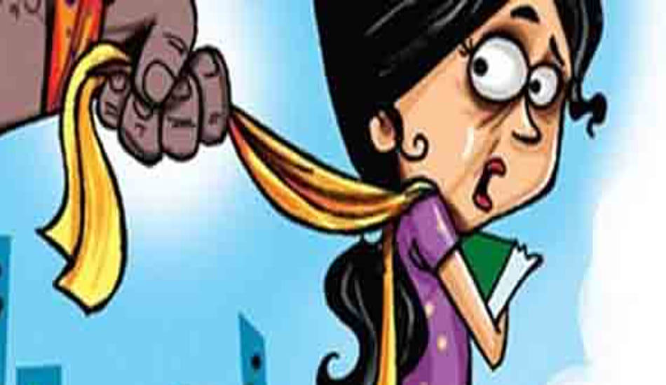 girl molest and beaten in kanpur 