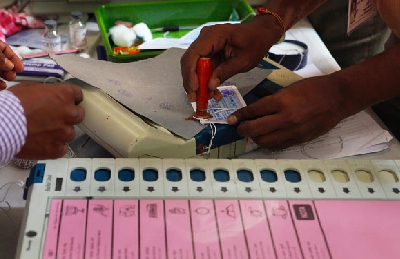 82 in fray for Tamil Nadu bypoll, but EVMs can handle only 63