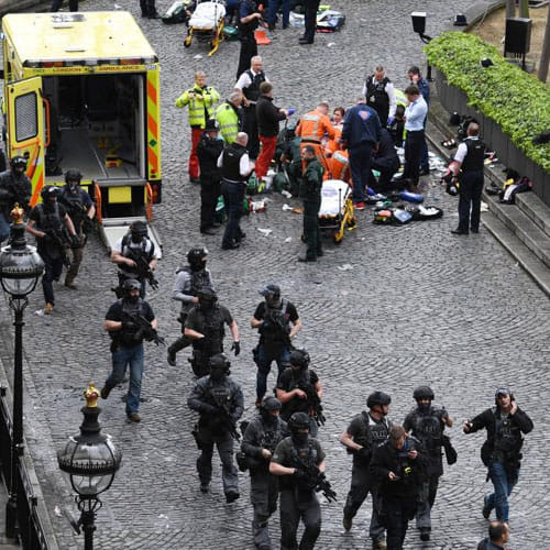 london attacker Khalid Masood’s teenage daughter defied his orders to wear a burqa