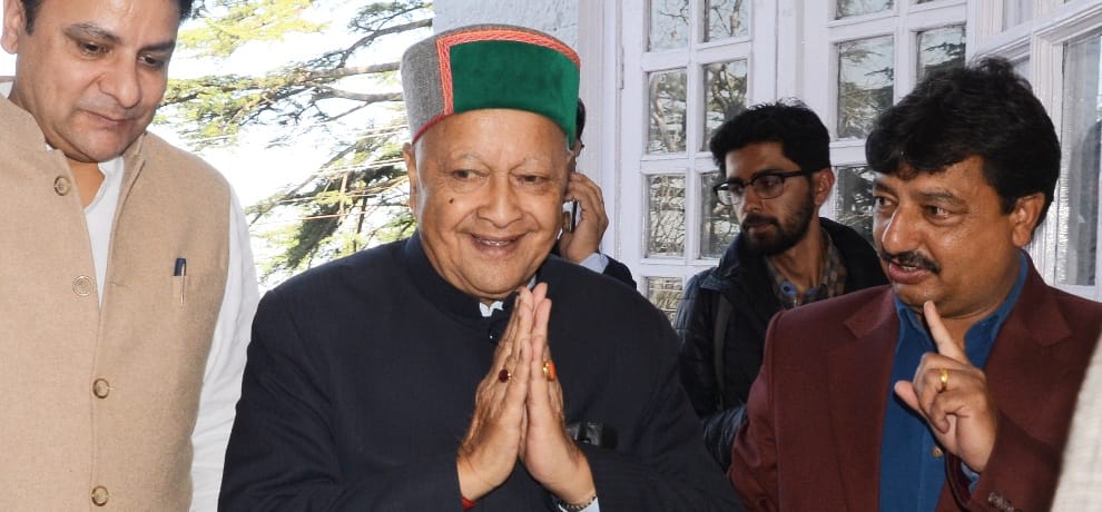 DA Case: CBI court grants bail to all accused including Virbhadra Singh