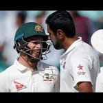 अश्विन और जडेजा से भिड़ते मैथ्यू वेड