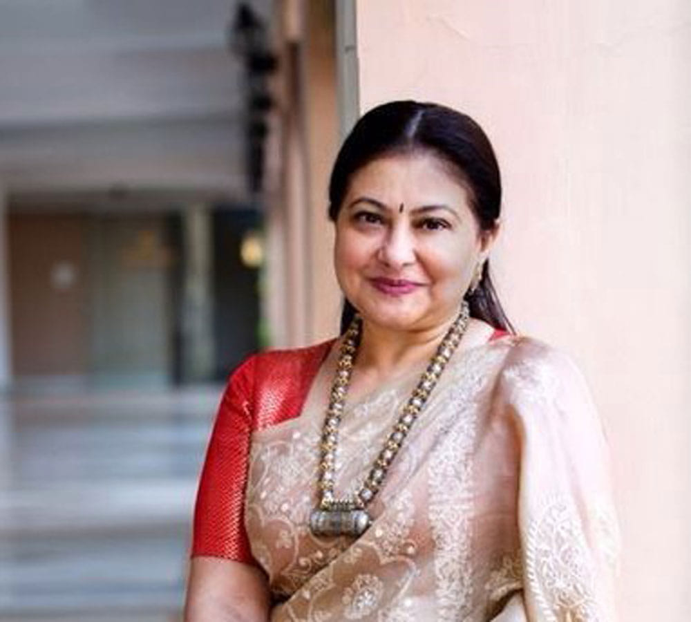 smita jaykar is now a spiritual healer