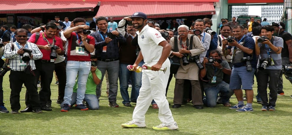 Ravichandran Ashwin receives Sir Garfield Sobers Trophy