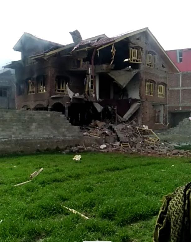 hizbul militant killed in kashmir valley