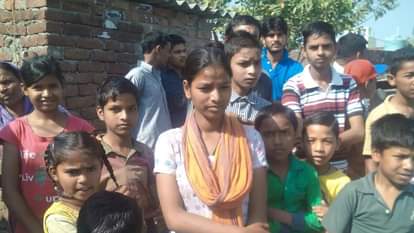 Pm modi appreciate doon girl gayatri for cleanliness drive for rispana river in mann ki baat 