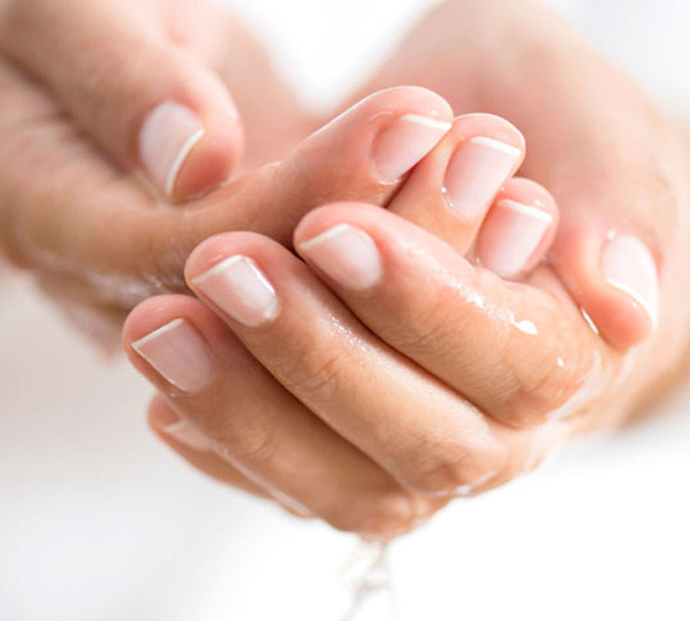 tips to treat sweaty hands and feet