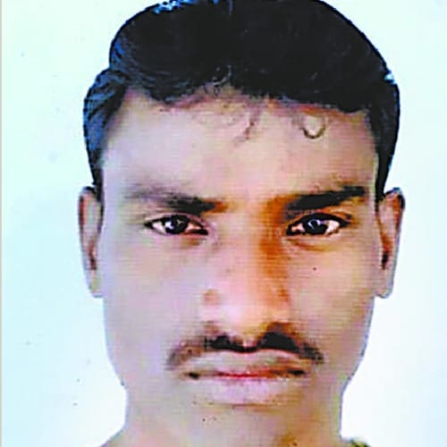  man's dead body found in field in barabanki