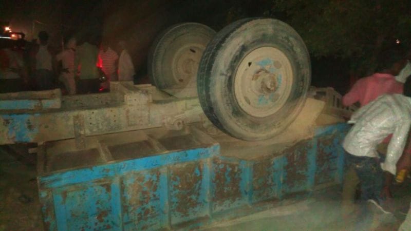 Three injured in tractor collapse, elderly woman injured
