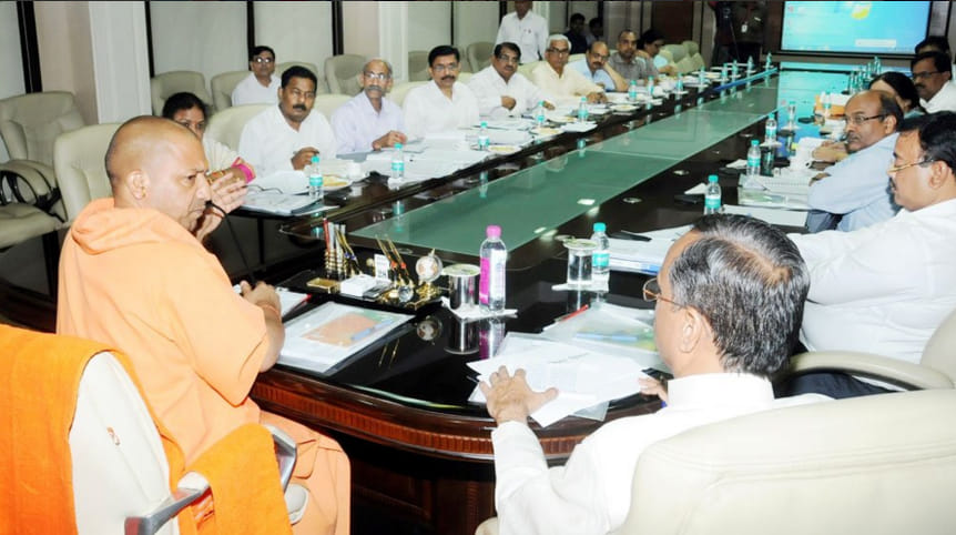 CM yogi adityanath instructs education officers