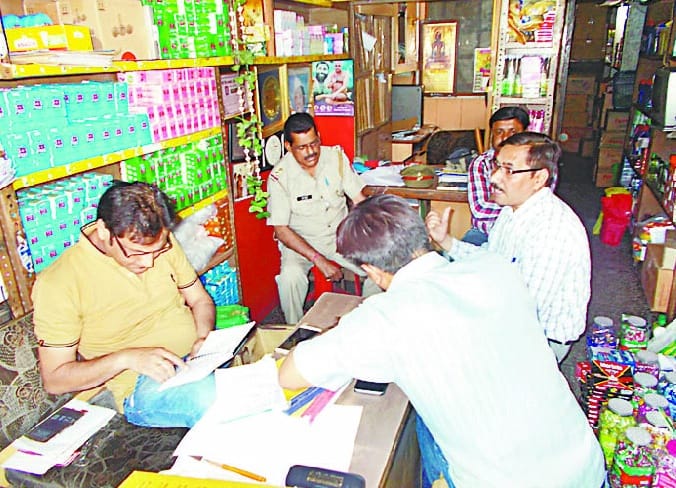 Raid on crores of people in the account