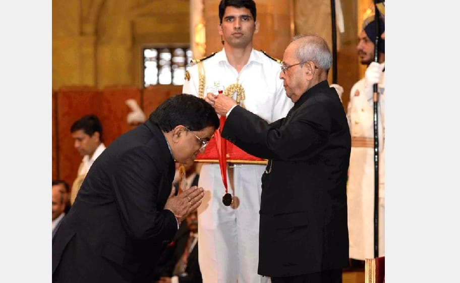 President Honoured Dr Devendra Singh Rana with BC Roy Award.