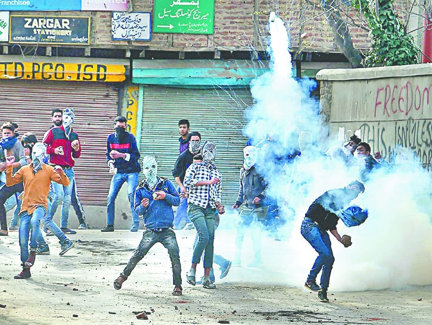 voilance protest in kashmir vallley