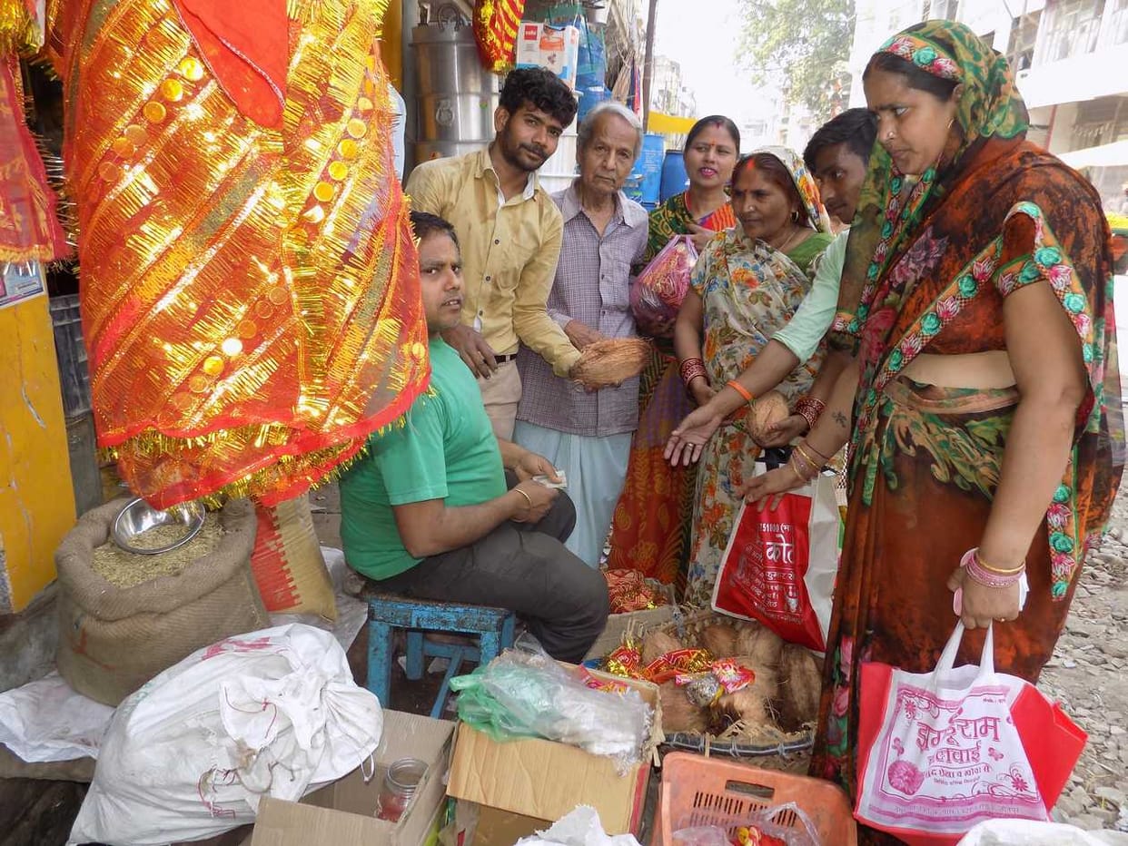 Navratri from today, will be the devotee