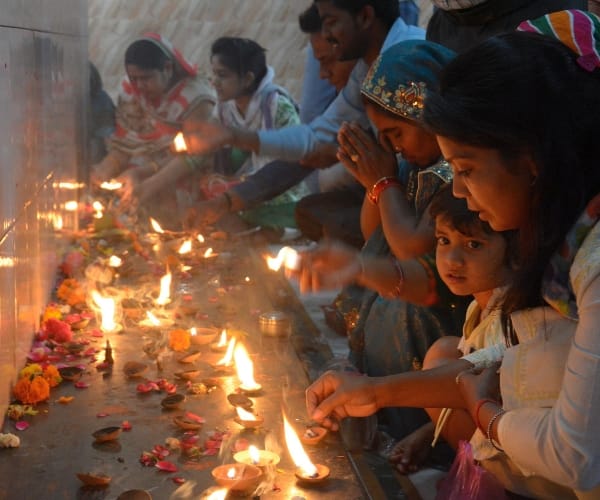 pics of navratri celebration in Lucknow.