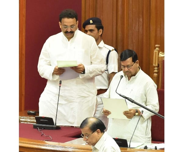 newly elected MLAs take oath in Uttar Pradesh assembly.