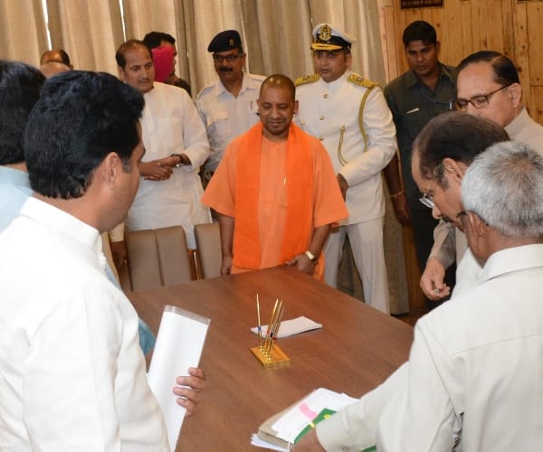 newly elected MLAs take oath in Uttar Pradesh assembly.