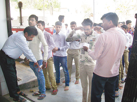 Two Examination Center Dubar in Collective Copy