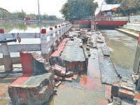 wall damaged, derailed, sannihit sarovar, chhaitra amawash, kurukshetra