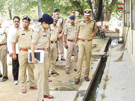 DIG furious to see dirt in police line