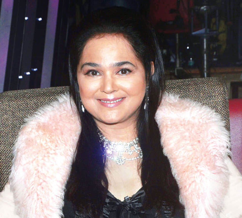 singer alisha chinai quit bollywood
