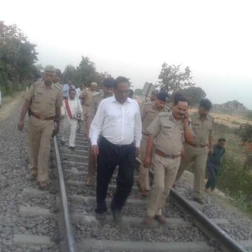 Pictures Of  Mahoba Mahakaushal Express Train Accident