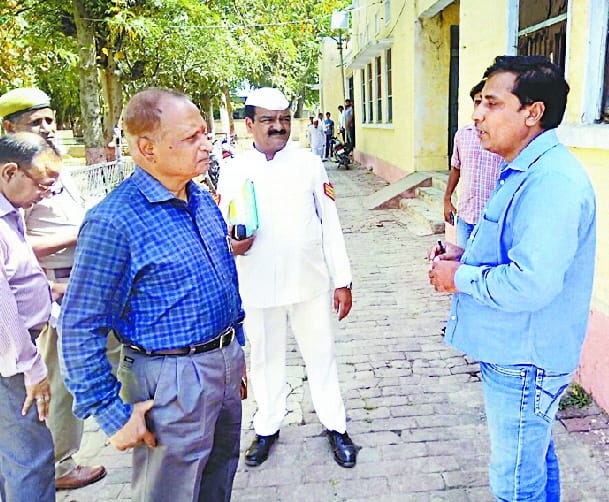 Many offices in DM inspection were found empty