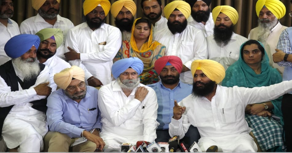 Bains Brothers  take the seat the well 