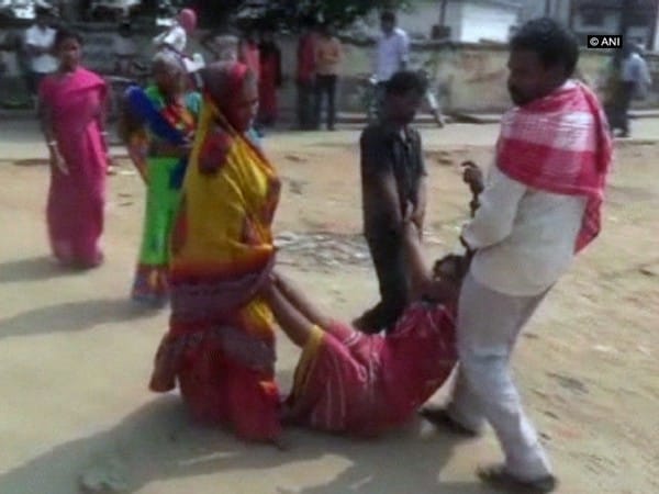 Mentally challenged woman dragged around in Arrah Hospital, no stretchers available in Bihar