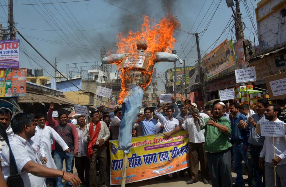 varanasi buisness man oppoase gst law