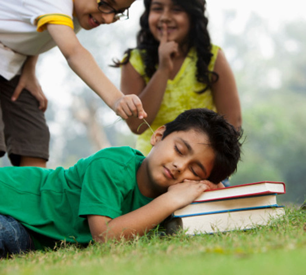 why we laugh during tickling