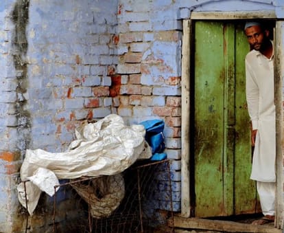 'The Yogi Sarkar treats meat shops as bad, give a another job'