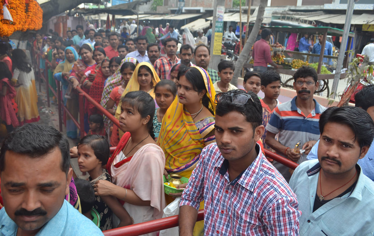Divine inundation of Grand faith in temples