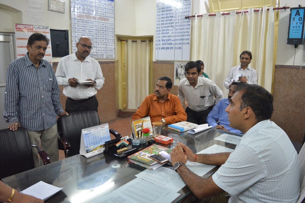 SIC got absent while commissioner reached to women hospital