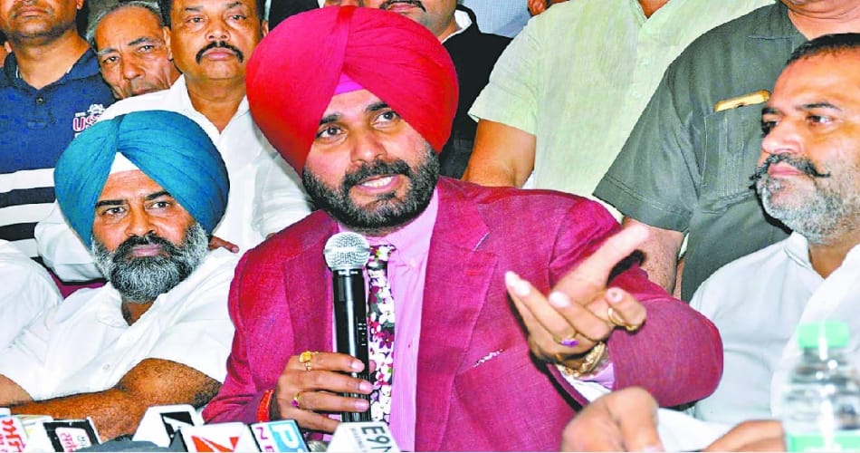 navjot singh sidhu on captain amrinder singh