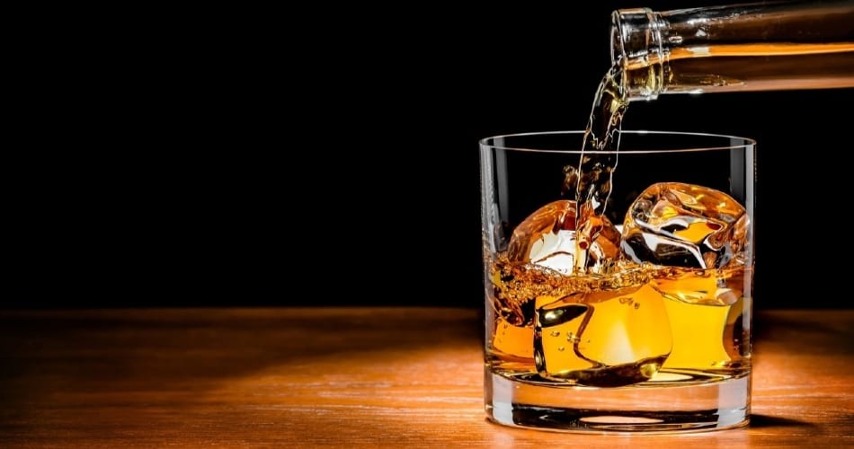 alcohol banned in hotels