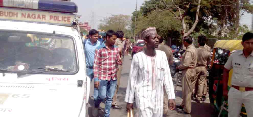 Nigerians payed namaz in greater noida after voilence