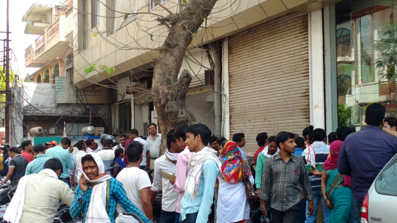  Bumper Discount On Bike, Scooty and Car In Varanasi