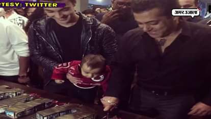 SALMAN KHAN CELEBRATES HIS NEPHEW FIRST BIRTHDAY AT MALDIVES