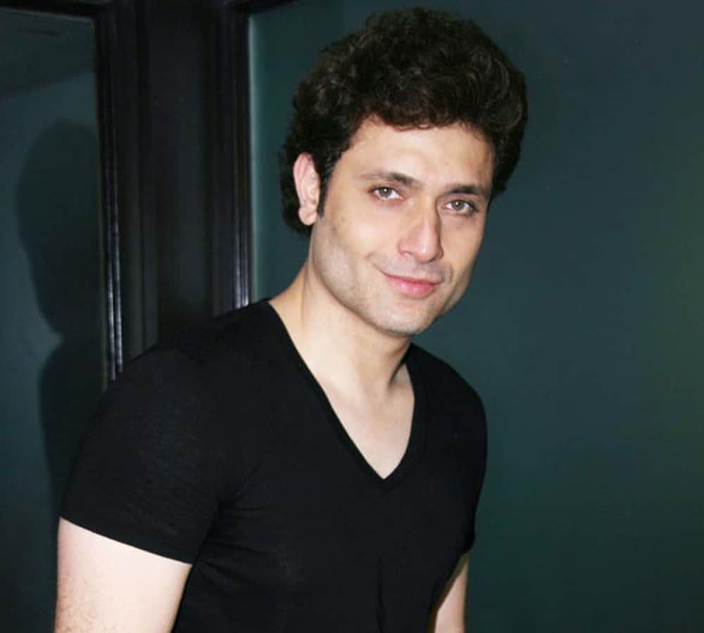 Shiney Ahuja struggling to enter Bollywood again, gave many hits but rape case destroyed him