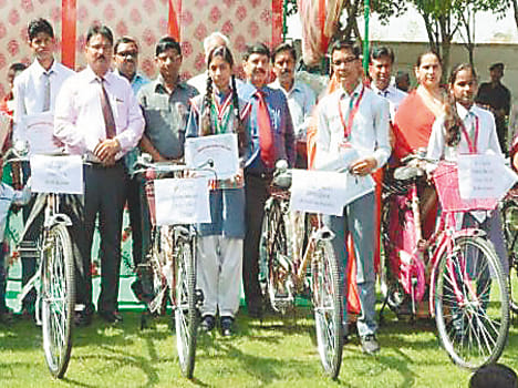 talented student got bycycle