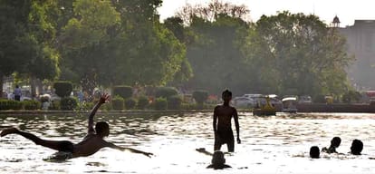 temperature making record in delhi every day 