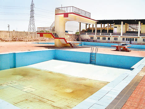 Water disappearing in the swimming pool