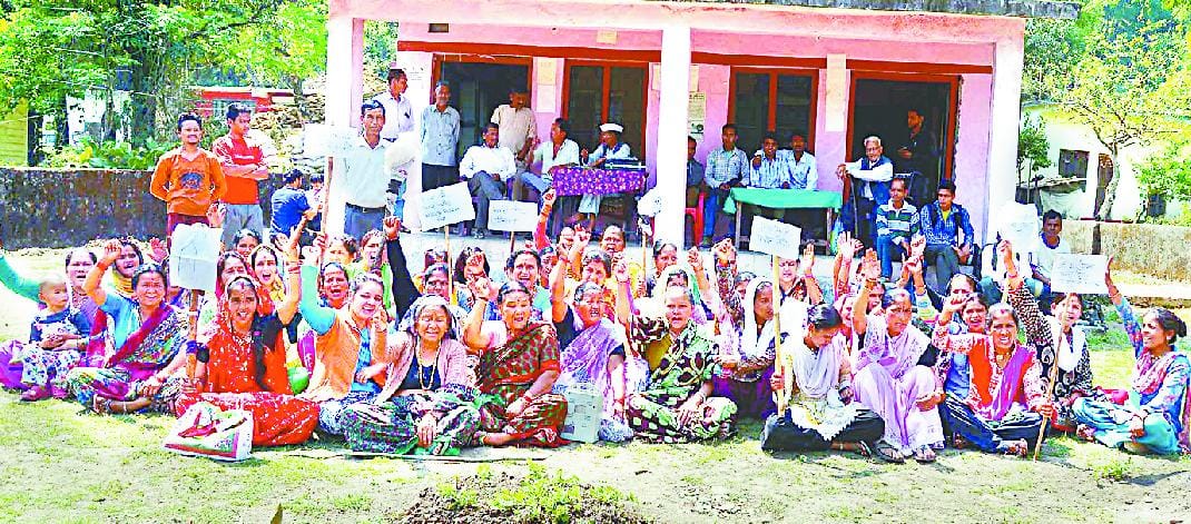 Women staged in front of Tehsil office