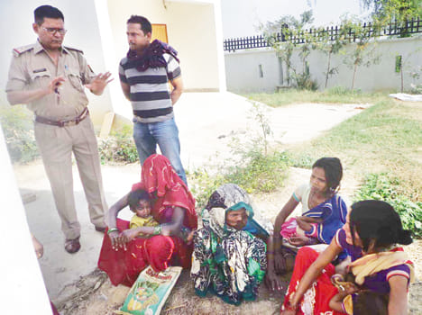 Vehicle rides, death to bike rider
