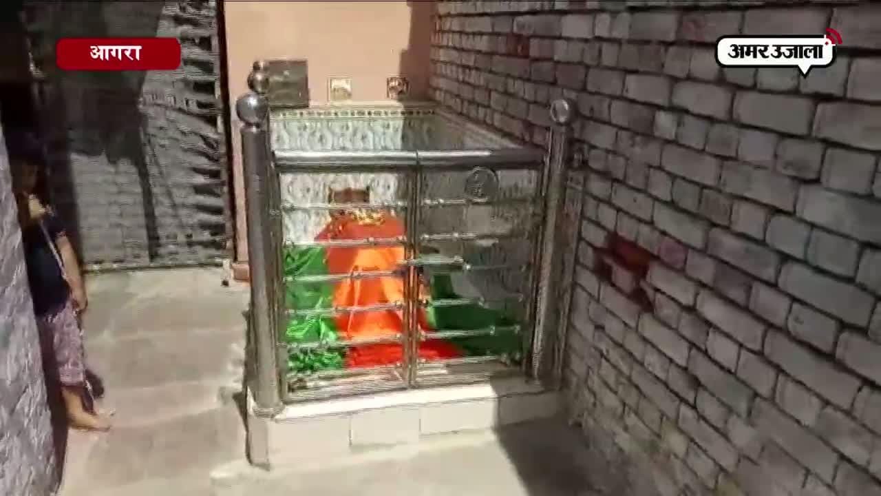 आगरा, मजार, हिंदू, मुस्लिम 